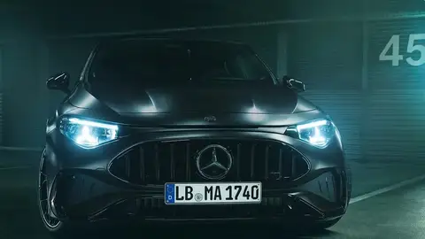 Mercedes-Benz CLA 45 AMG Mercedes-Benz CLA 45 AMG