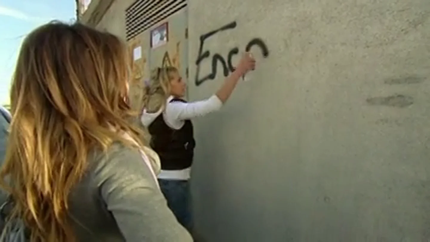 La venganza de 'la Jessy' y 'la Rut' después de que las echaran del trabajo: "'Encargaílla', ladilla, puta" La venganza de 'la Jessy' y 'la Rut' después de que las echaran del trabajo: "'Encargaílla', ladilla, puta"