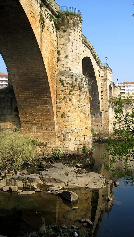 Puente romano de Ourense Puente romano de Ourense