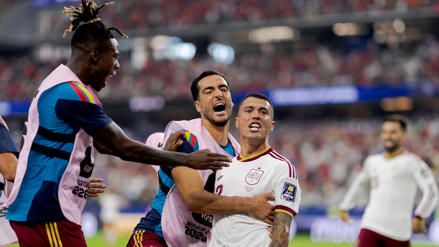 Pedro Porro celebra el segundo tanto ante Francia Pedro Porro celebra el segundo tanto ante Francia