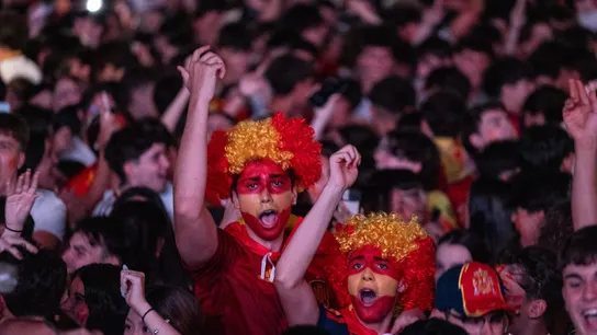 Un país con un objetivo común: España se prepara para una final del Mundial con presencia de los reyes y sus hijas en Nueva York pero sin Pedro Sánchez Un país con un objetivo común: España se prepara para una final del Mundial con presencia de los reyes y sus hijas en Nueva York pero sin Pedro Sánchez