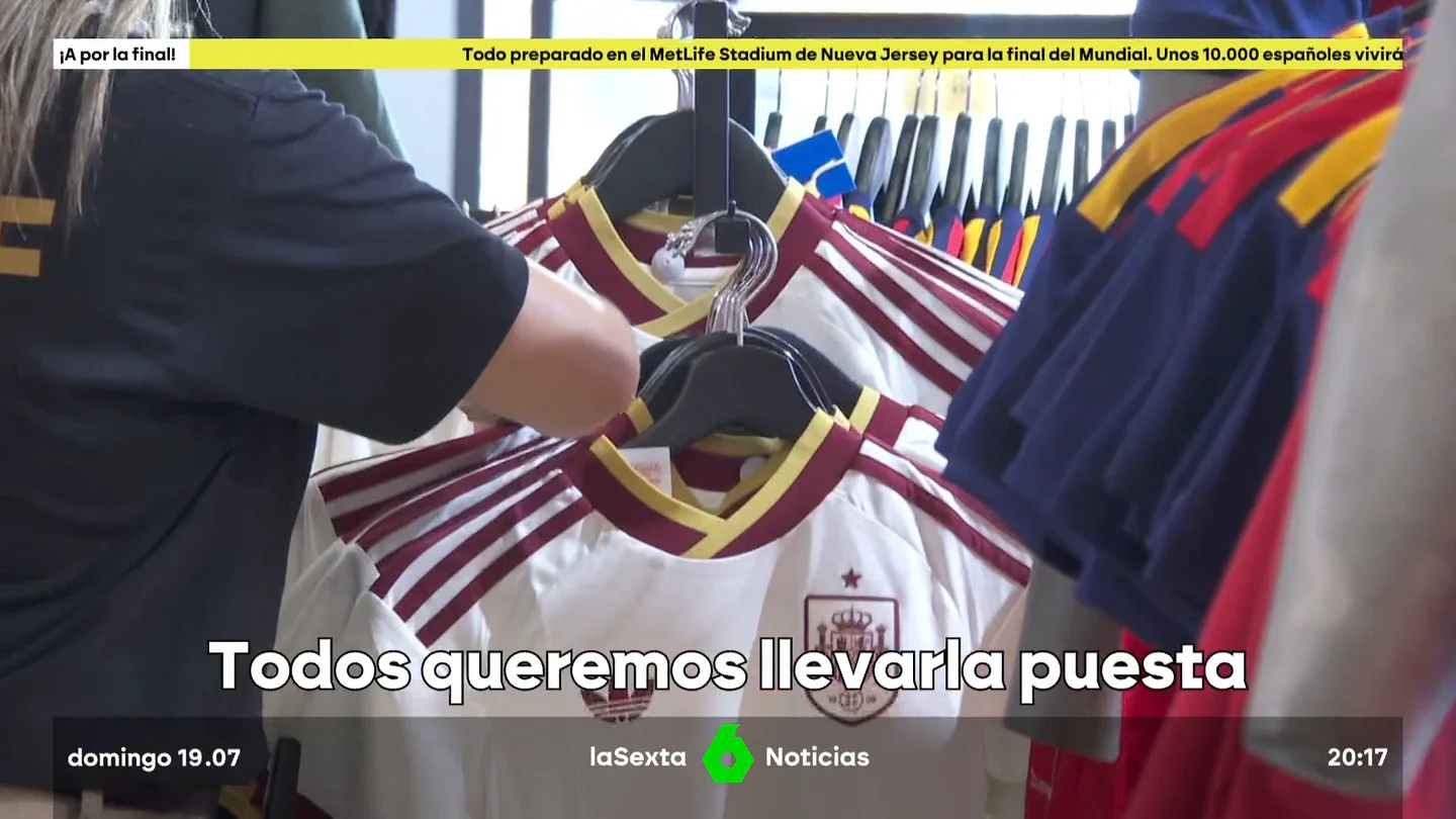 Furor por las camisetas de la selección Furor por las camisetas de la selección