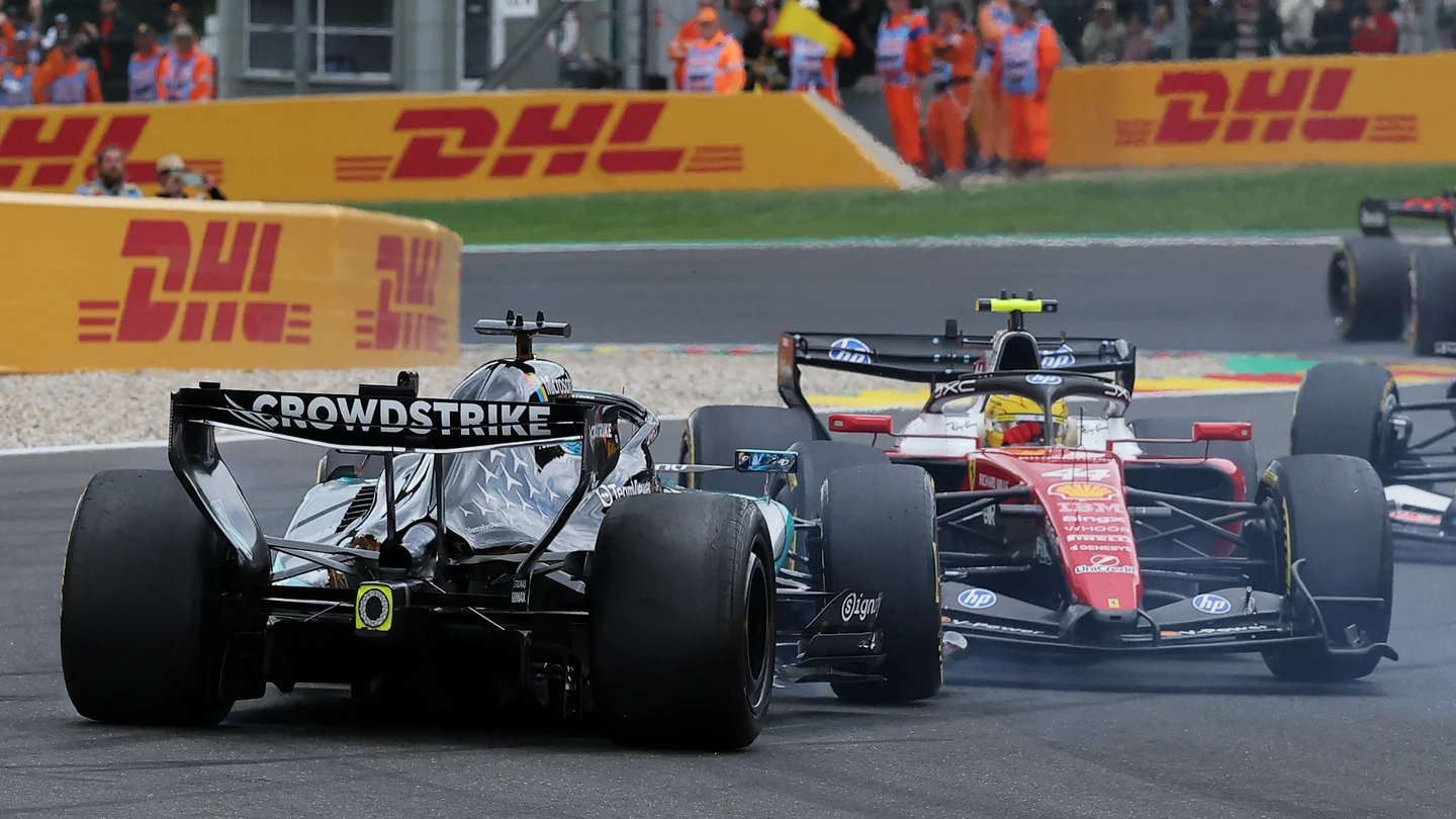Hamilton y Russell, en su lance en Spa Hamilton y Russell, en su lance en Spa