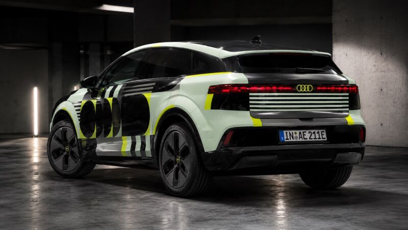futuro-audi-generado_94.jpg?crop=1672,94