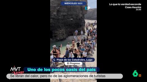 Ayer y hoy se ve&iacute;an largas colas de visitantes en la Playa de las Catedrales. El martes la Xunta tuvo que cerrar por motivos de seguridad de los turistas este espacio natural donde solo se conceden 4.800 permisos al d&iacute;a.