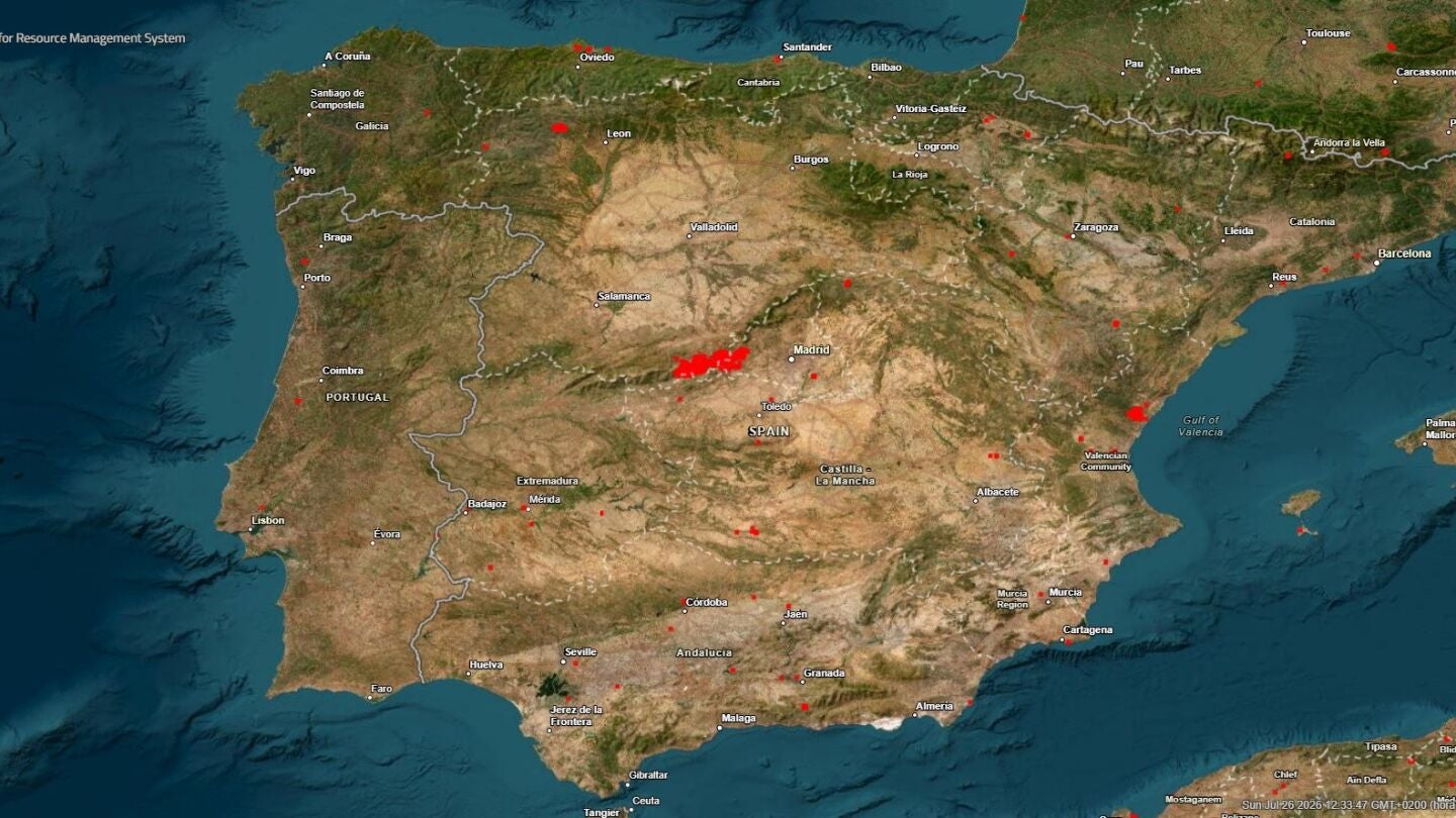 Las imágenes de los satélites de la NASA captan la devastación de los incendios que asolan España.
