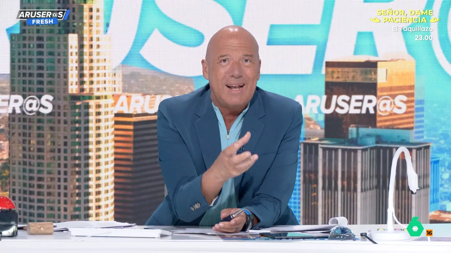 Alfonso Arús ironiza sobre lo cansados que están los padres de ahora: "No como antes, que vivíamos como jeques" Alfonso Arús ironiza sobre lo cansados que están los padres de ahora: "No como antes, que vivíamos como jeques"