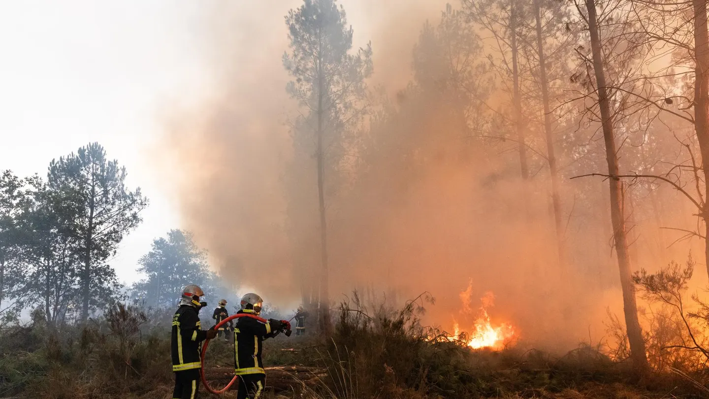 Megaincendio en Francia Megaincendio en Francia