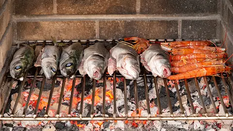 Parrilla de pescado Parrilla de pescado
