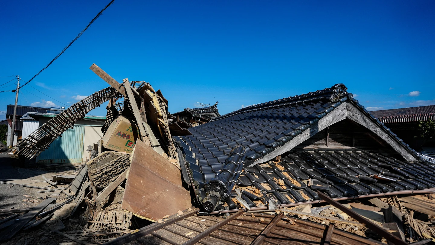 Estragos causados por el terremoto de magnitud 7,1 que sacudió el martes el suroeste de Japón. Estragos causados por el terremoto de magnitud 7,1 que sacudió el martes el suroeste de Japón.