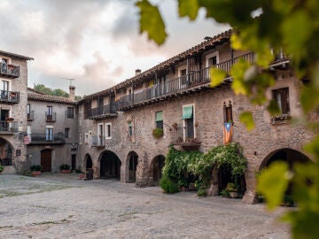 Santa Pau, Girona