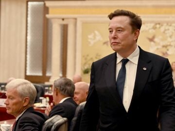 Elon Musk desmiente que Tesla vaya a vender o cerrar su negocio en China