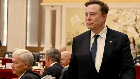 Elon Musk desmiente que Tesla vaya a vender o cerrar su negocio en China Elon Musk desmiente que Tesla vaya a vender o cerrar su negocio en China