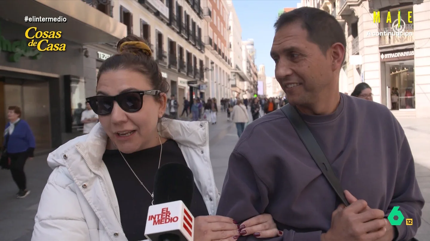 Una mujer desmonta la excusa de su marido con la lavadora: "La pongo porque sé ponerla y diferenciar los colores" Una mujer desmonta la excusa de su marido con la lavadora: "La pongo porque sé ponerla y diferenciar los colores"