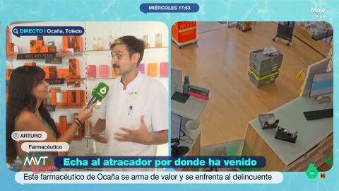 Arturo y su madre fueron amenazados por el ladr&oacute;n, que llevaba una pistola. El farmac&eacute;utico se arm&oacute; de valor y decidi&oacute; echar al caco del establecimiento. 