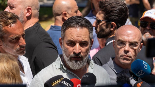 El presidente de Vox, Santiago Abascal, hace declaraciones este domingo en Ceuta.