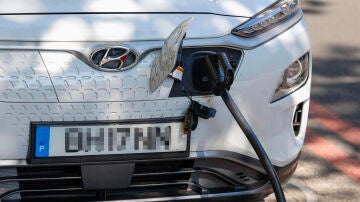 Cambiar un coche de gasolina nuevo por un el&eacute;ctrico reduce m&aacute;s las emisiones