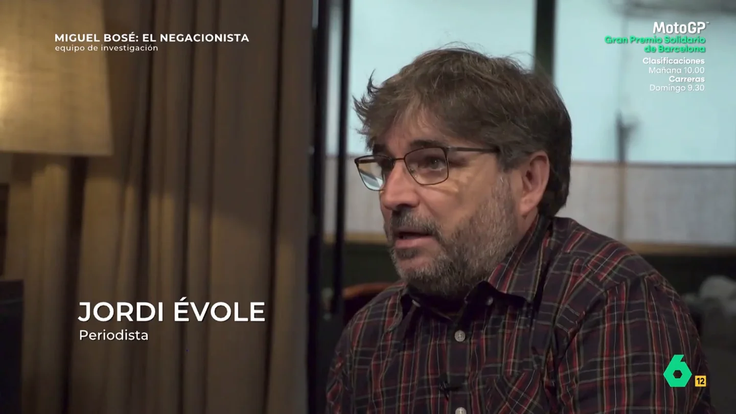 Jordi Évole desvela a Equipo de Investigación una petición de Miguel Bosé tras entrevistarle: "Nos pidió que quitásemos tres momentos" Jordi Évole desvela a Equipo de Investigación una petición de Miguel Bosé tras entrevistarle: "Nos pidió que quitásemos tres momentos"