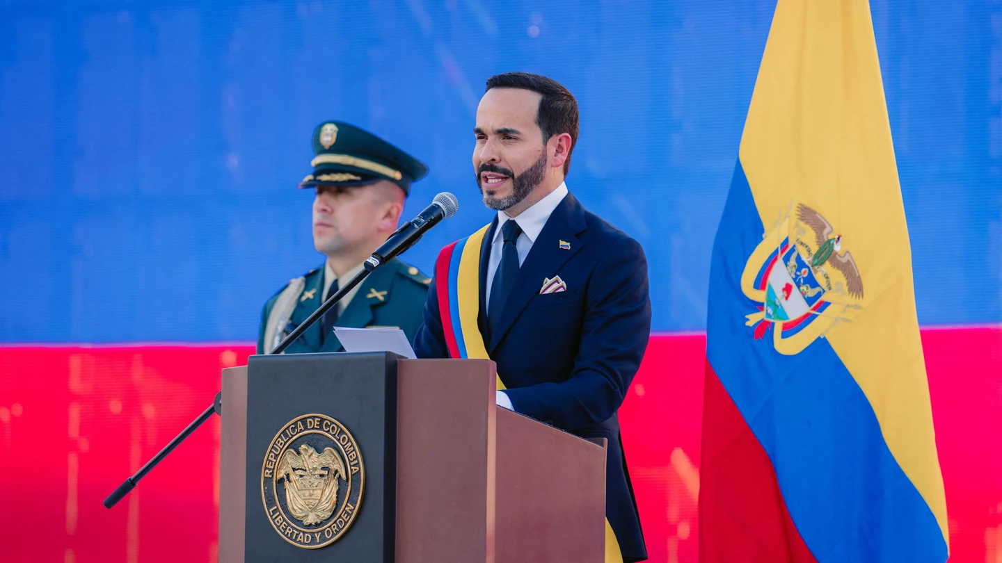 Abelardo De La Espriella en su toma de posesión como presidente de Colombia. Abelardo De La Espriella en su toma de posesión como presidente de Colombia.