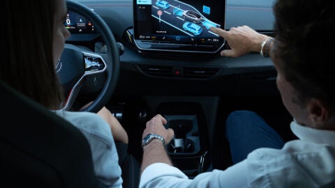 Volkswagen adapta su formación a la nueva era de la movilidad eléctrica