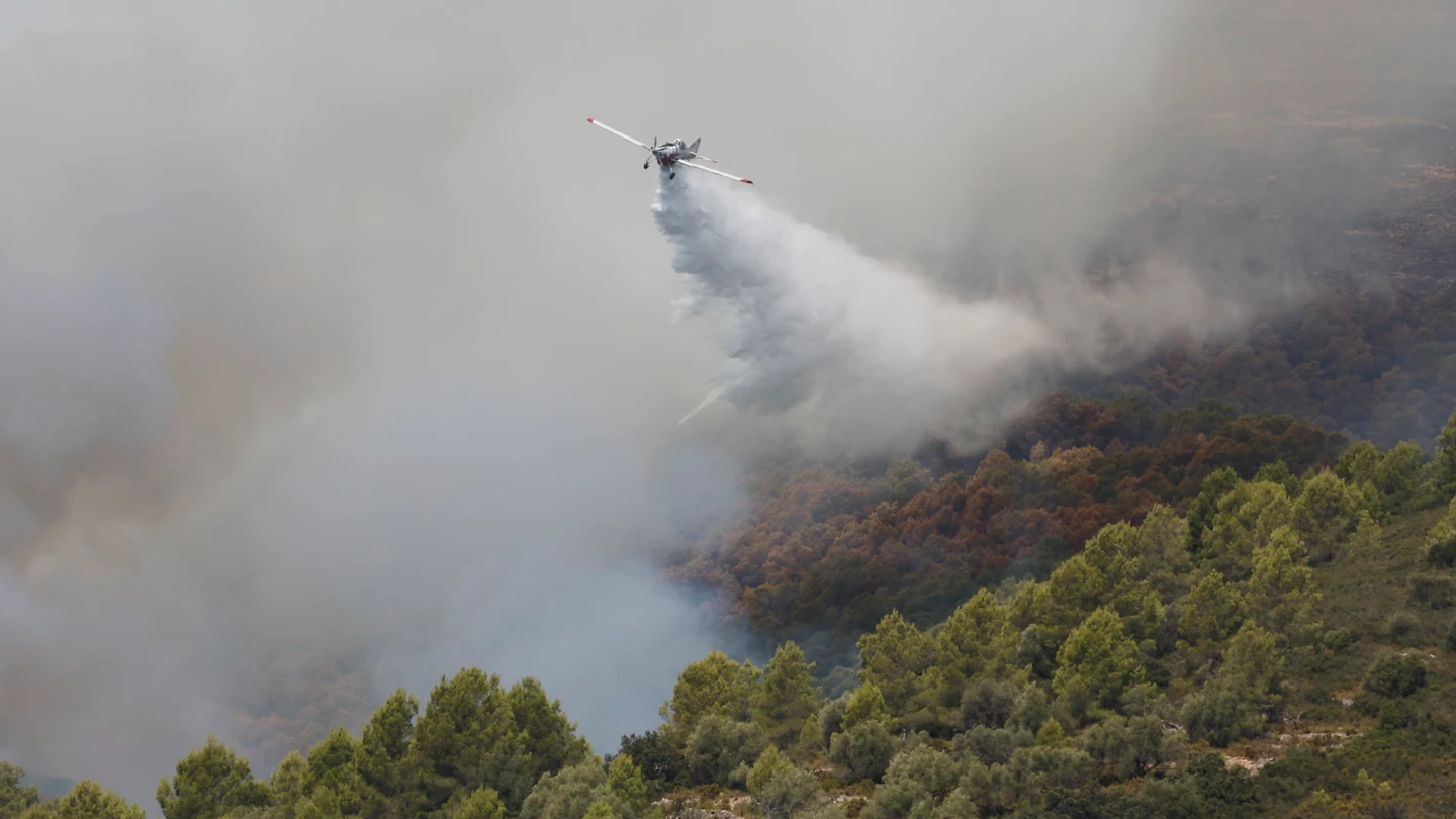 Imagen del incendio en Tírig (Castellón) Imagen del incendio en Tírig (Castellón)