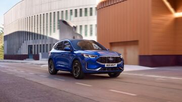 Este h&iacute;brido enchufable tiene tambi&eacute;n uno de los "pilotos autom&aacute;ticos" m&aacute;s avanzados que hay en Espa&ntilde;a, y es el gran rival del Toyota C-HR