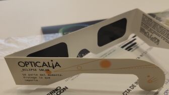 El Gobierno de Navarra alerta sobre gafas para eclipses solares que pueden provocar lesiones oculares graves