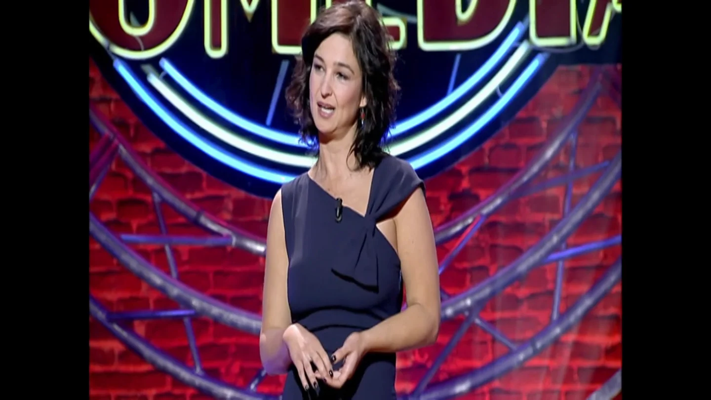 El monólogo de Carolina Noriega sobre la sinceridad: "No es por mí, es por ti. Si fueras Brad Pitt, seguiría contigo" El monólogo de Carolina Noriega sobre la sinceridad: "No es por mí, es por ti. Si fueras Brad Pitt, seguiría contigo"