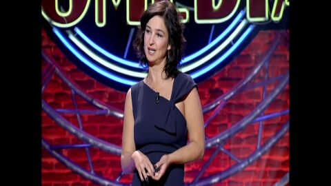El mon&oacute;logo de Carolina Noriega sobre la sinceridad: "No es por m&iacute;, es por ti. Si fueras Brad Pitt, seguir&iacute;a contigo"
