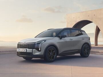 El Kia Sportage se viste de negro y ampl&iacute;a sus opciones con una nueva versi&oacute;n