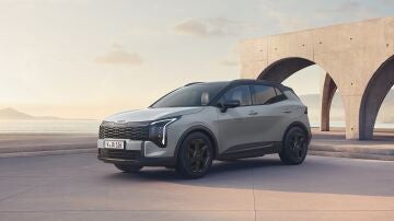 El Kia Sportage se viste de negro y ampl&iacute;a sus opciones con una nueva versi&oacute;n