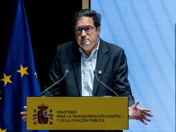 El Gobierno confía en que la fábrica china de coches eléctricos de Ferrol salga adelante pese a las dudas de seguridad El Gobierno confía en que la fábrica china de coches eléctricos de Ferrol salga adelante pese a las dudas de seguridad