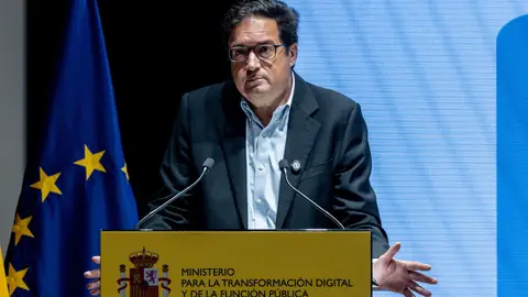 El Gobierno confía en que la fábrica china de coches eléctricos de Ferrol salga adelante pese a las dudas de seguridad El Gobierno confía en que la fábrica china de coches eléctricos de Ferrol salga adelante pese a las dudas de seguridad