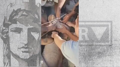 El milagroso rescate de un beb&eacute; de seis meses y su madre bajo los escombros tras el terremoto en Colombia