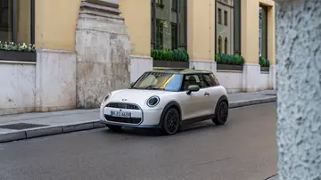 Mini Cooper SE Paul Smith Edition Mini Cooper SE Paul Smith Edition