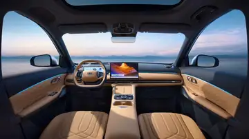 Es el híbrido chino que arrasa en España con 200 km de autonomía eléctrica, tamaño de SUV, y de una nueva marca que lo va a cambiar todo Es el híbrido chino que arrasa en España con 200 km de autonomía eléctrica, tamaño de SUV, y de una nueva marca que lo va a cambiar todo