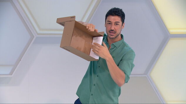 Cajas de zapatos o s&aacute;banas: trucos caseros para disfrutar del eclipse sin gafas (y sin mirar al sol)