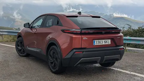 Toyota C-HR+ Electric Advance Toyota C-HR+ Electric Advance