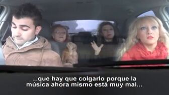 As&iacute; se vivi&oacute; en 'Princesas de Barrio' la grabaci&oacute;n del videoclip de Paqui, con su matrimonio al l&iacute;mite: "Ya pod&iacute;as apoyarme un poco"