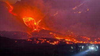 El Etna, en erupci&oacute;n