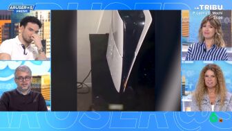 El viral cabreo de una mujer con su marido que acaba 'ahogando' su PlayStation 5
