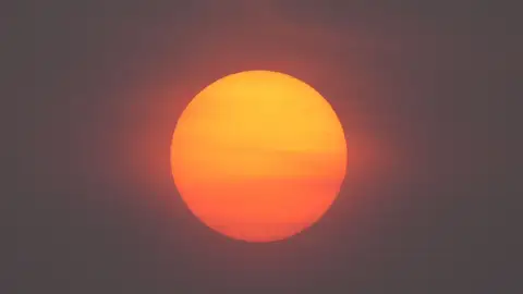 Sol en incendio Sol en incendio