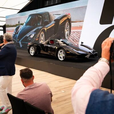Ferrari Enzo de 2003 en la subasta Le Quail 2026