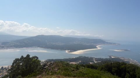 Vistas del estuario del Miño desde el monte de Santa Trega