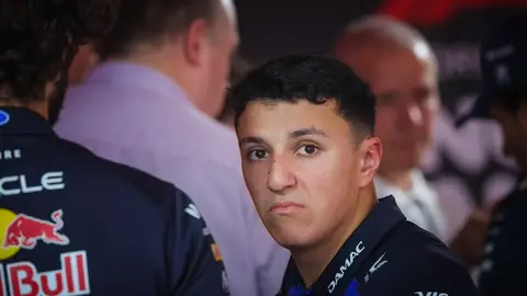 Isack Hadjar se pierde el GP de Países Bajos por una lesión y Red Bull recurre a un viejo conocido Isack Hadjar se pierde el GP de Países Bajos por una lesión y Red Bull recurre a un viejo conocido
