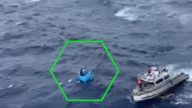 Rescatan a dos pescadores en M&eacute;xico despu&eacute;s de estar cinco d&iacute;as en altamar sobre una nevera