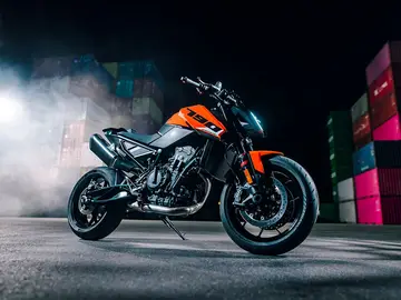 KTM 790 DUKE 2027 KTM 790 DUKE 2027