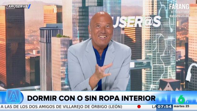 Alfonso Ar&uacute;s, tras las recomendaciones de un m&eacute;dico sobre dormir sin ropa interior: "&iexcl;En bolas todos!"