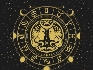 Detalle de la portada de 'Zodiac Academy 1' Detalle de la portada de 'Zodiac Academy 1'