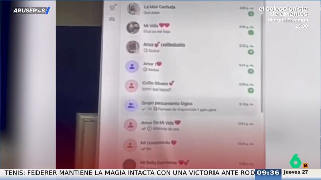 El 'tierra, tr&aacute;game' de un profesor al proyectar por accidente sus chats de WhatsApp delante de sus alumnos